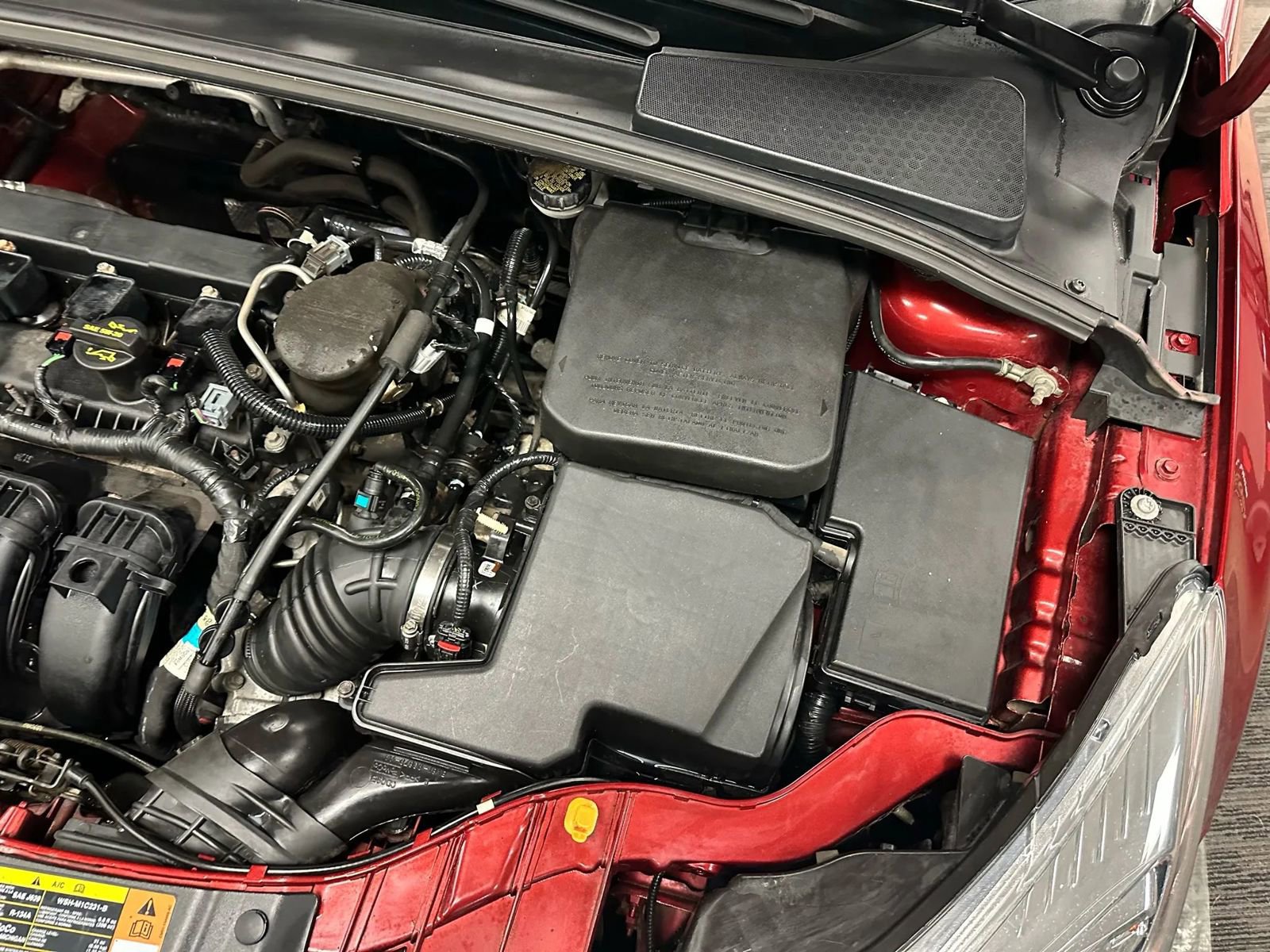 Used 2014 Ford Focus SE w/ SE Sport Package image 61