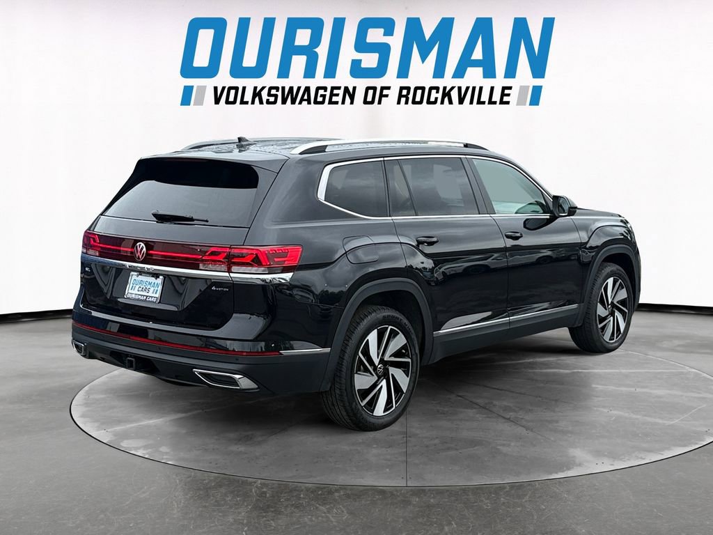 Used 2025 Volkswagen Atlas SEL AWD/4WD image 6