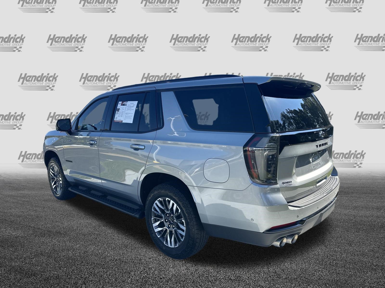Used 2025 Chevrolet Tahoe Z71 w/ Comfort Package AWD/4WD image 8