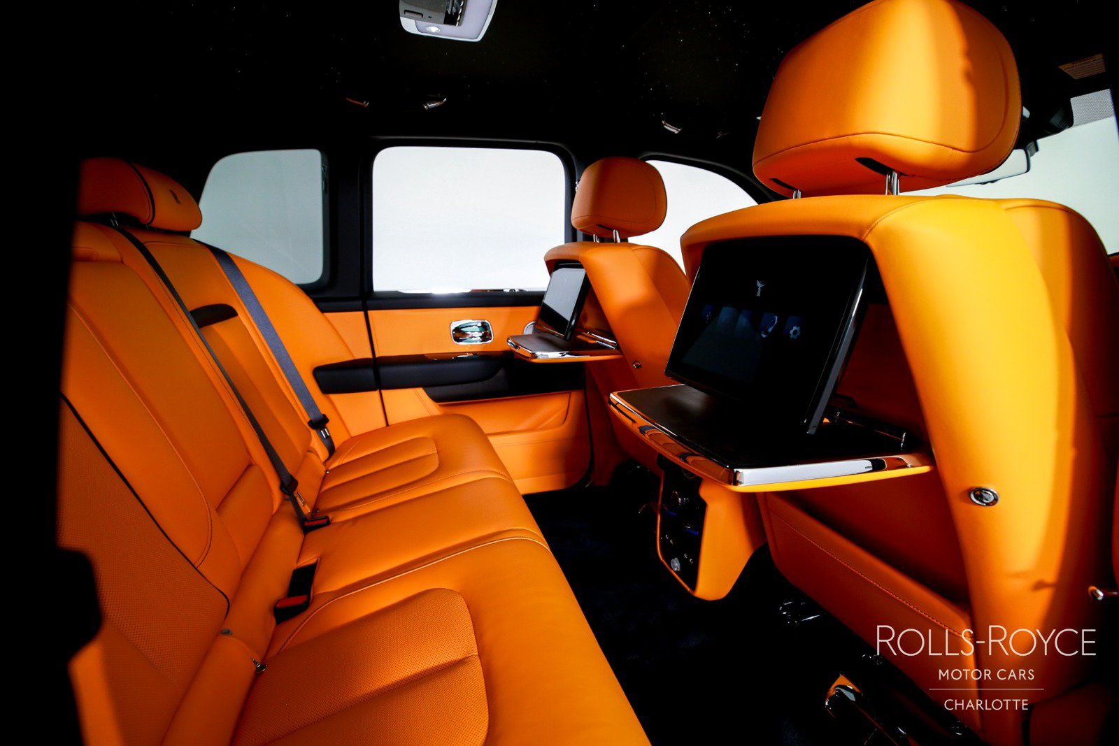 New 2026 Rolls-Royce Cullinan AWD/4WD image 30