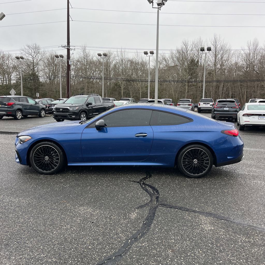 Used 2024 Mercedes-Benz CLE 300 4MATIC Coupe image 6