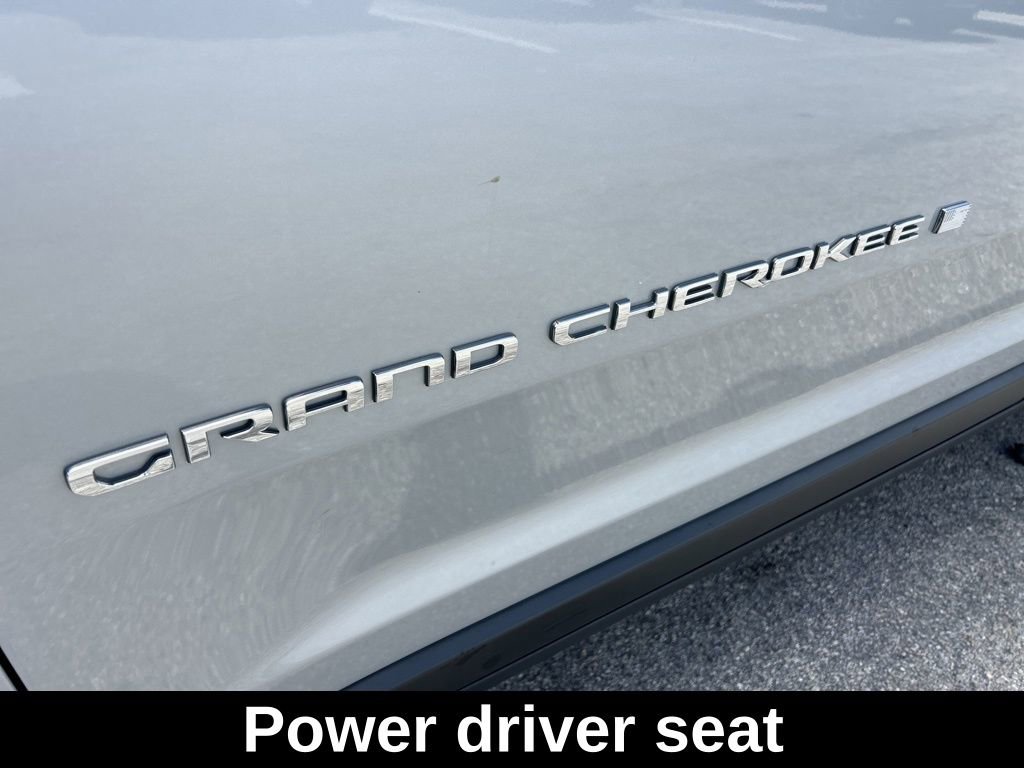 Used 2024 Jeep Grand Cherokee L Limited RWD image 19