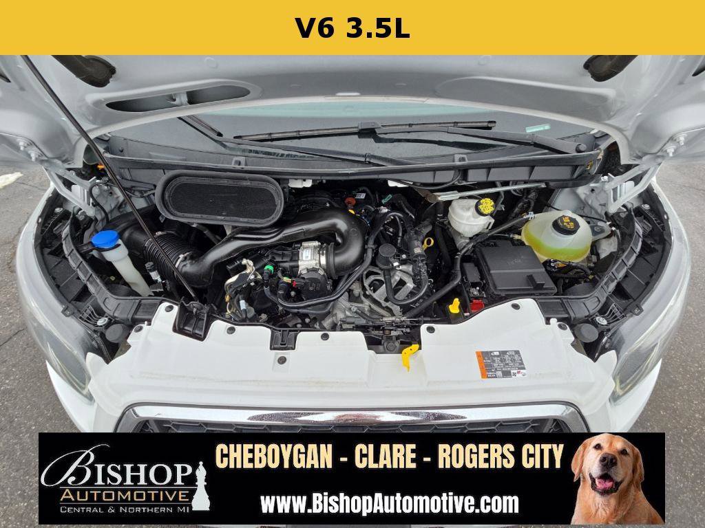 Used 2023 Ford Transit 350 XLT image 9