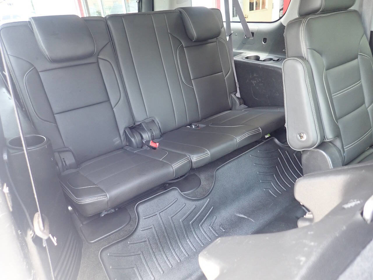 Used 2017 GMC Yukon XL Denali w/ Open Road Package image 37