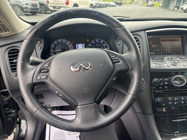 Used 2017 INFINITI QX50 AWD image 16