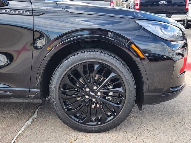 Used 2023 Lincoln Corsair FWD w/ Equipment Group 101A image 8