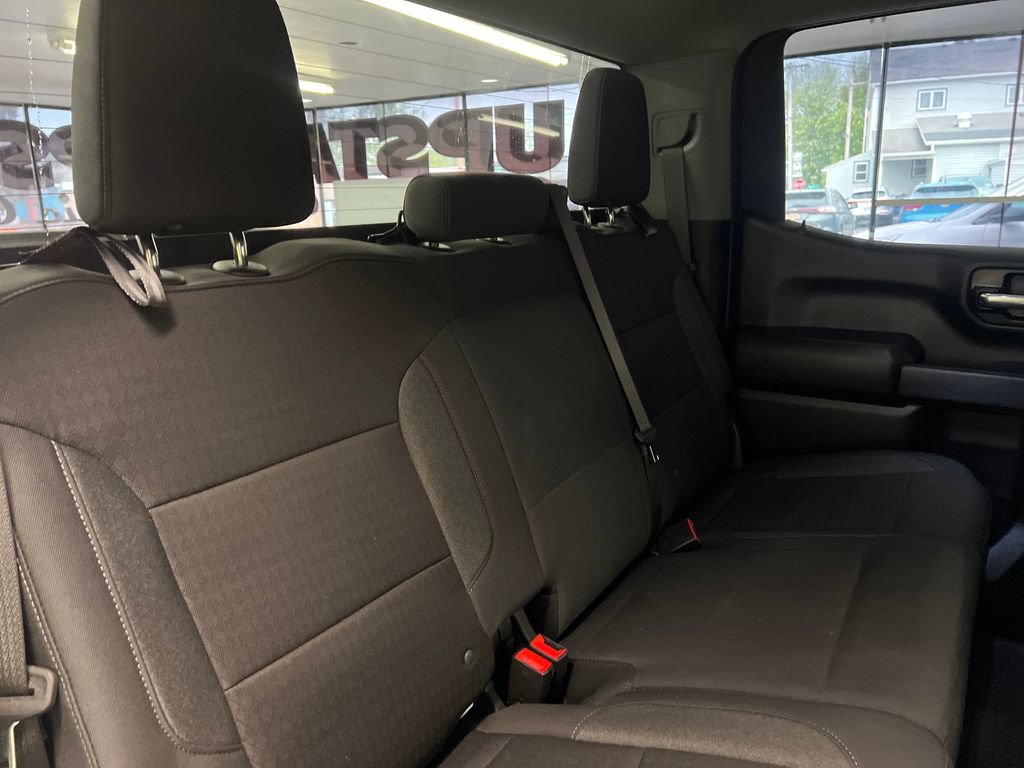 Used 2024 GMC Sierra 1500 Pro w/ Graphite Edition AWD/4WD image 37