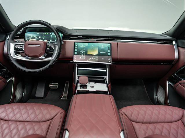 New 2026 Land Rover Range Rover Long Wheelbase Autobiography AWD/4WD image 27