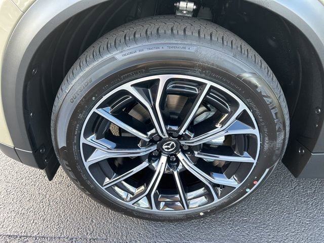 New 2025 MAZDA CX-70 Plug-In Hybrid w/ Premium Plus image 10