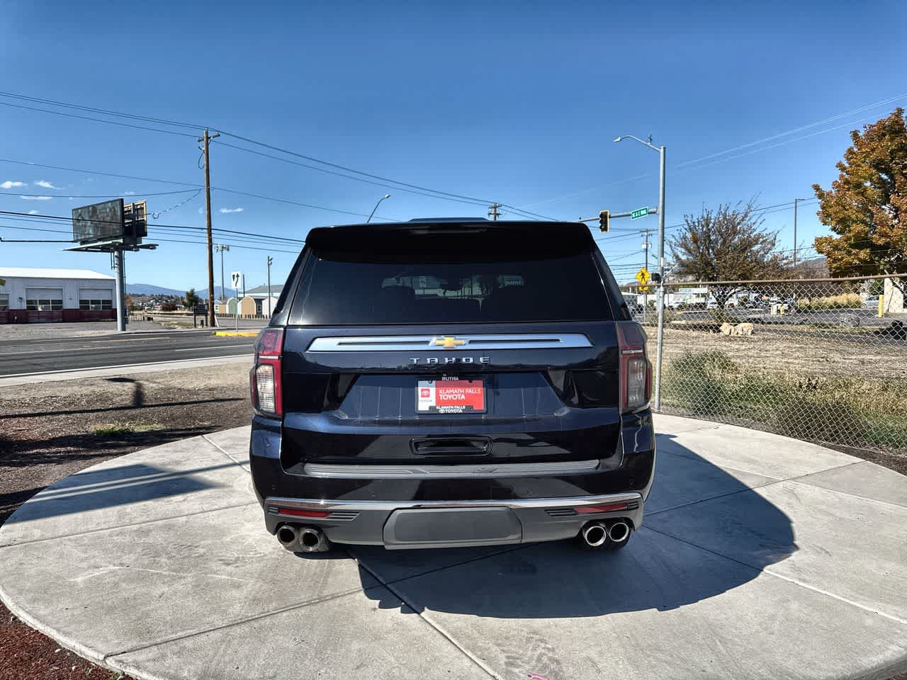 Used 2021 Chevrolet Tahoe High Country w/ Premium Package AWD/4WD image 4
