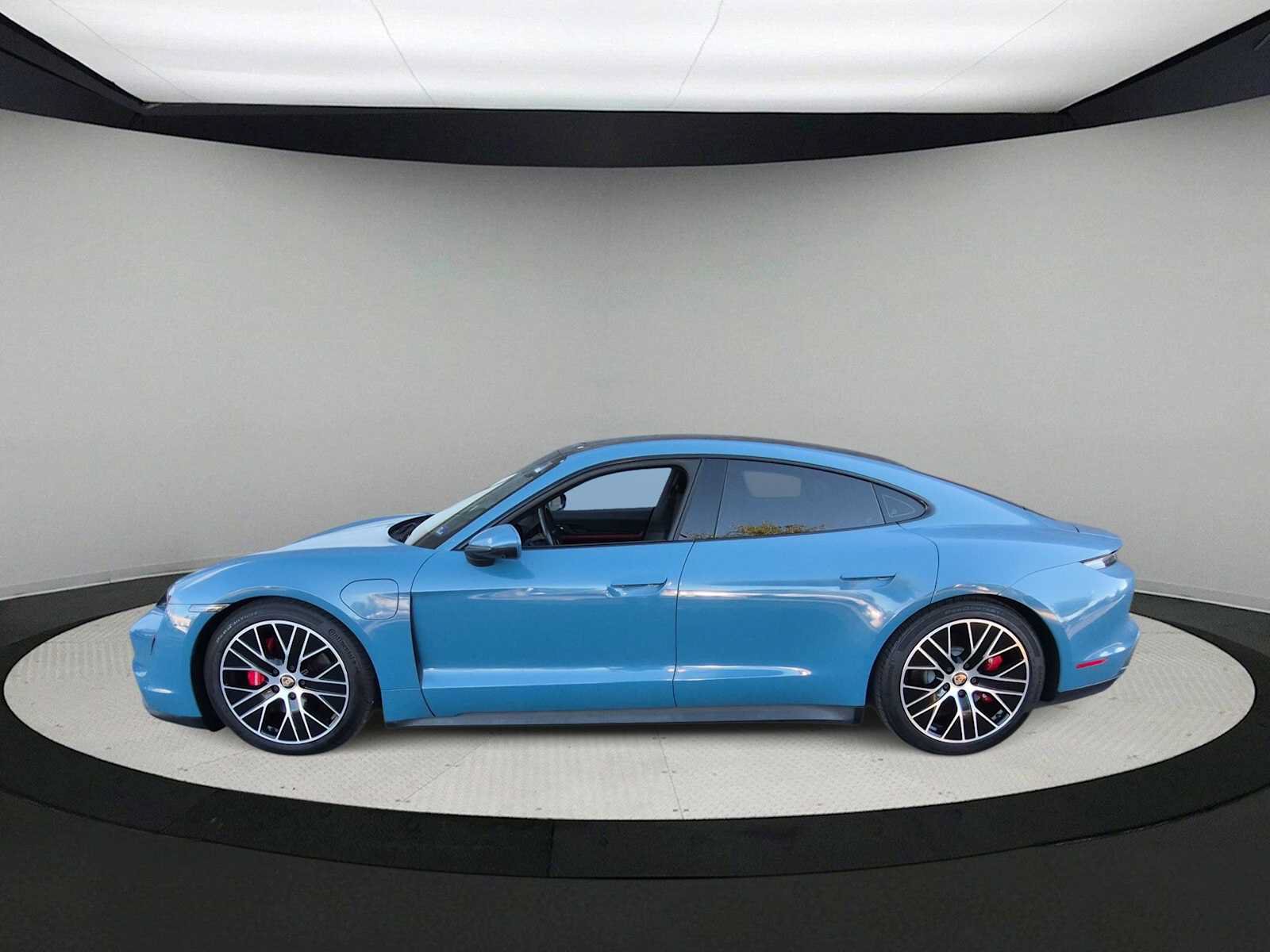Used 2020 Porsche Taycan 4S w/ Premium Package AWD/4WD image 5