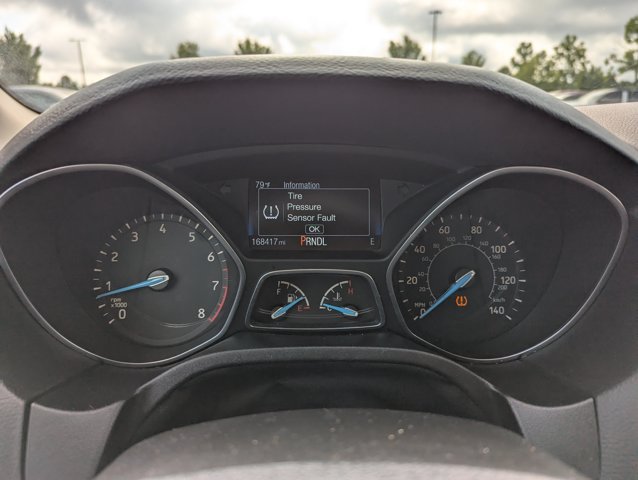 Used 2015 Ford Focus SE FWD image 16