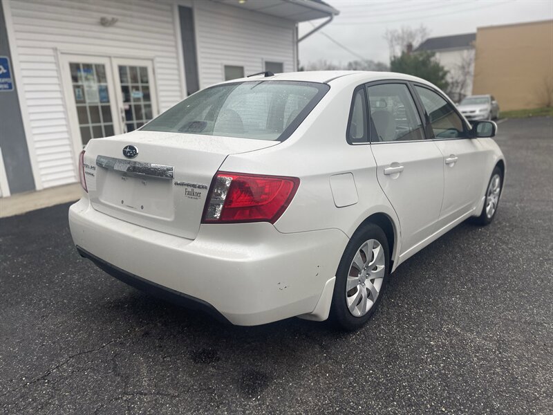 Used 2011 Subaru Impreza 2.5i image 8