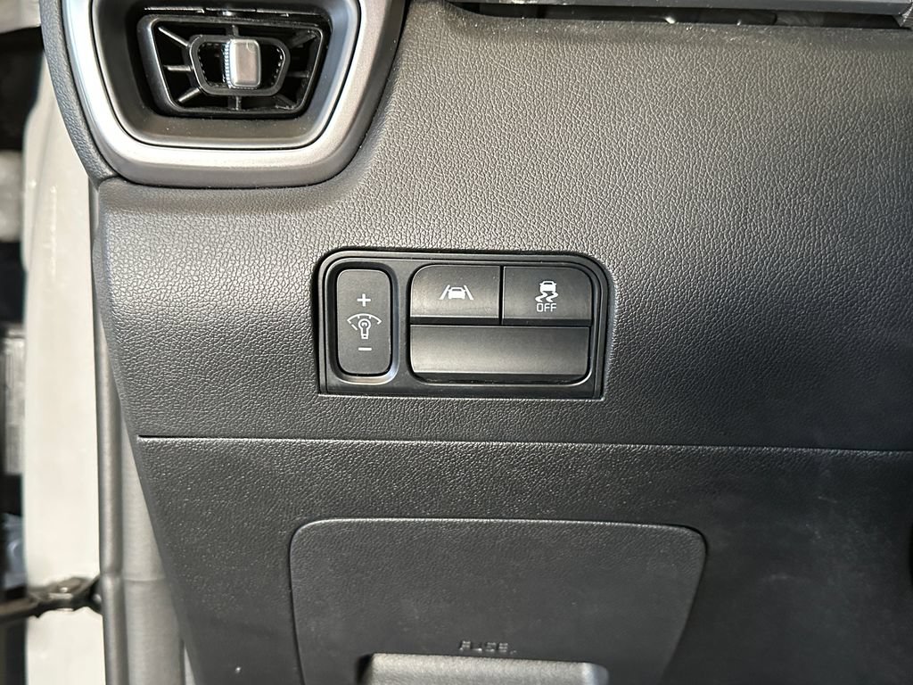 Used 2022 Kia Sorento S w/ Panoramic Sunroof Package AWD/4WD image 18