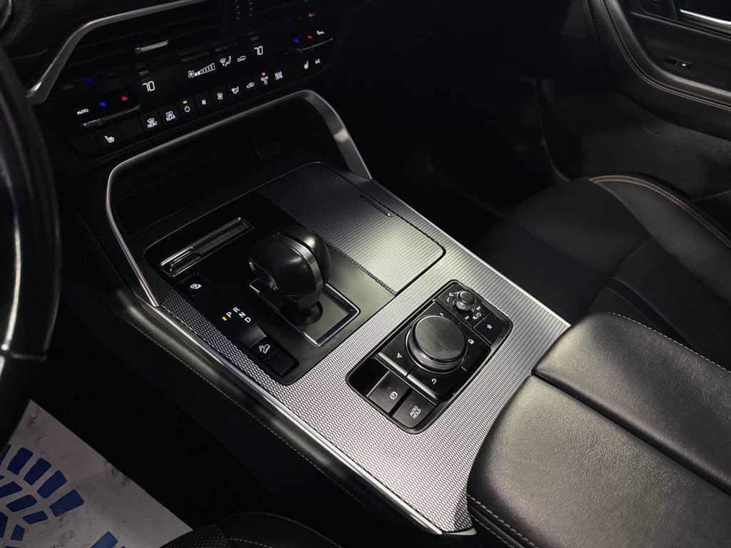 Used 2024 MAZDA CX-90 Plug-In Hybrid w/ Preferred image 13