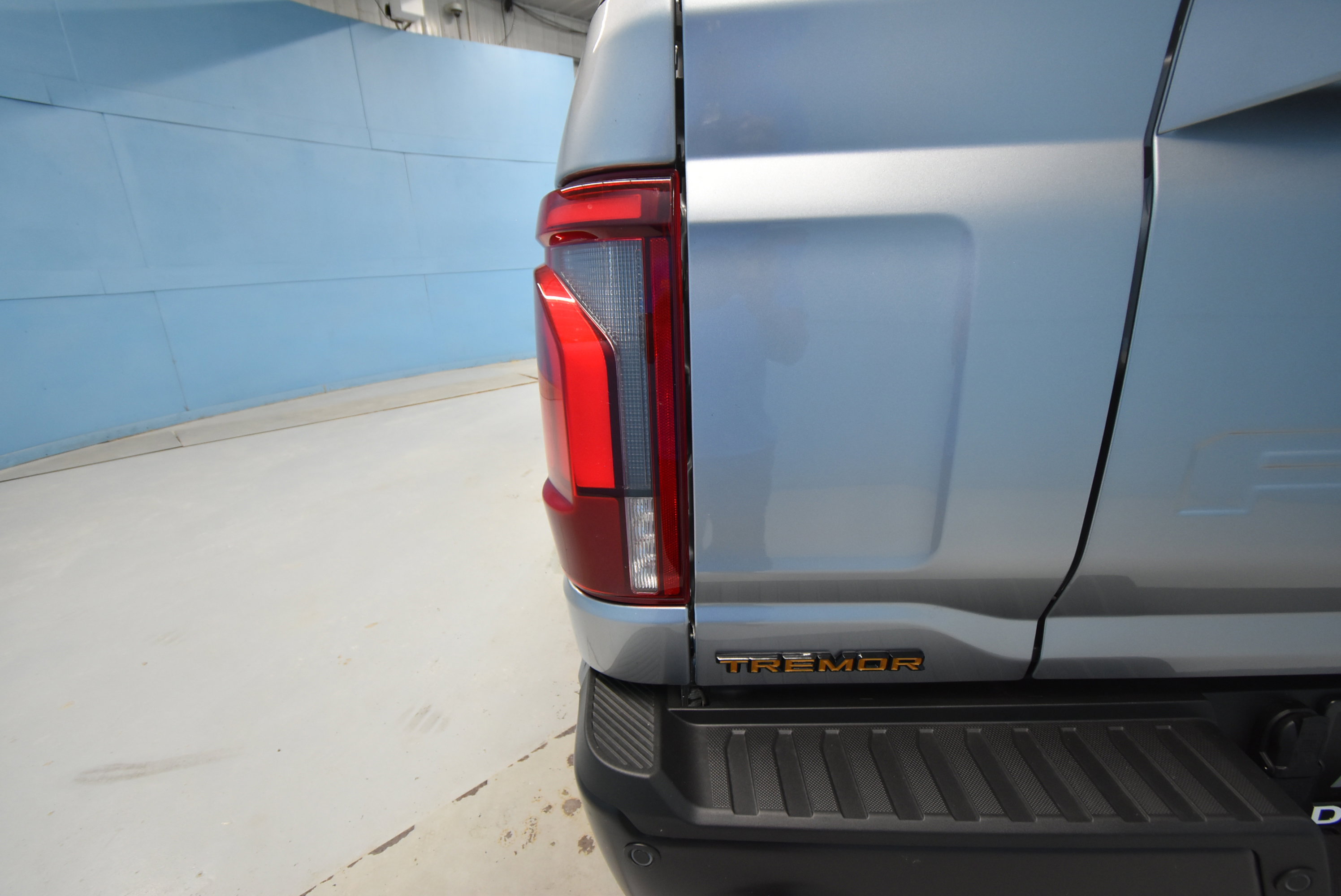 New 2025 Ford F150 Tremor w/ Equipment Group 402A High image 38