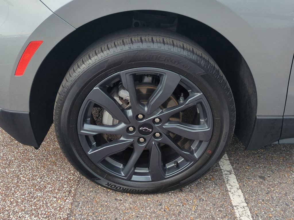 Used 2024 Chevrolet Equinox RS image 31