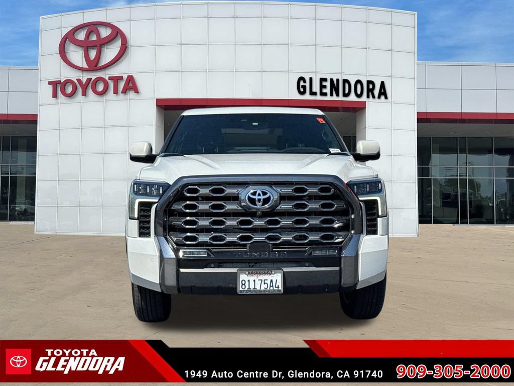 Used 2024 Toyota Tundra Platinum AWD/4WD image 3