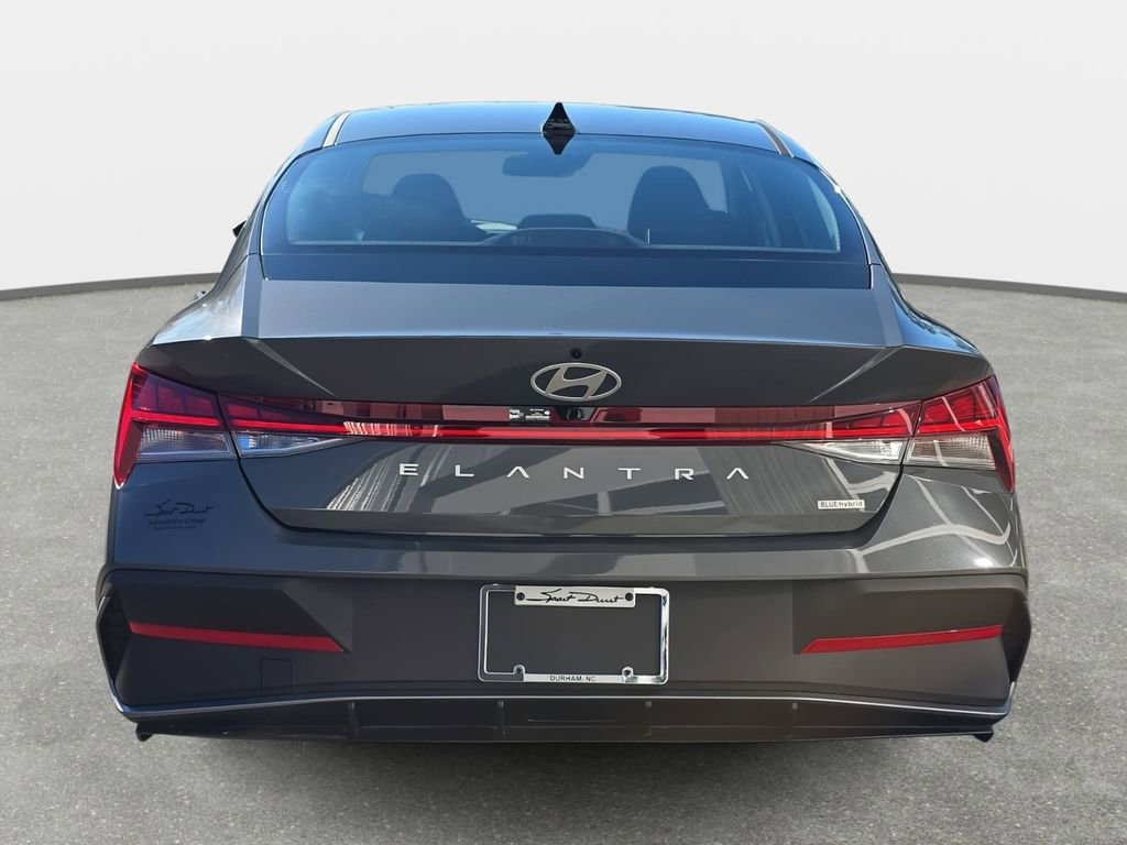 New 2026 Hyundai Elantra Blue image 6