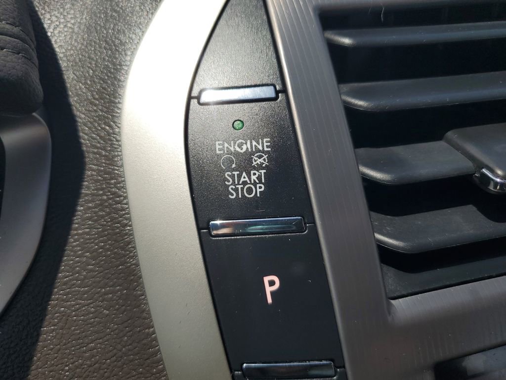 Used 2019 Lincoln MKZ Reserve image 32