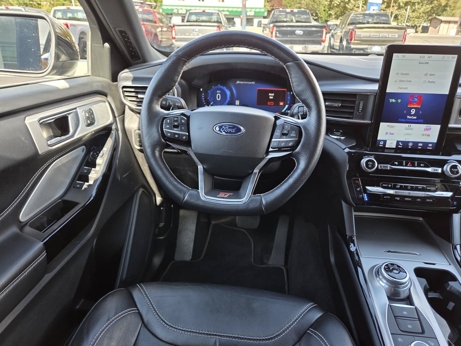 Used 2022 Ford Explorer ST w/ Equipment Group 401A AWD/4WD image 16