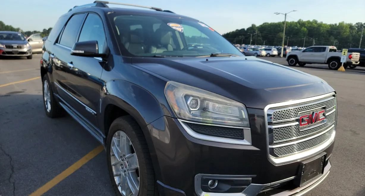 Used 2016 GMC Acadia Denali AWD/4WD image 2