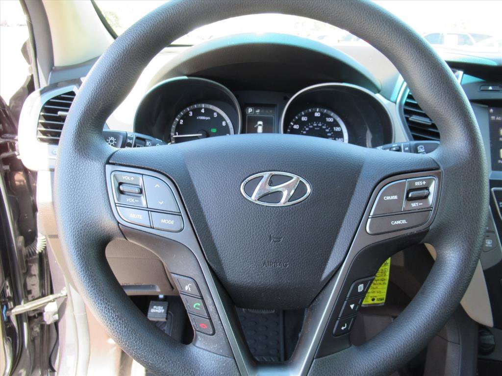 Used 2017 Hyundai Santa Fe Sport FWD image 20
