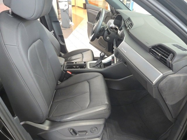 Used 2022 Audi Q3 2.0T Premium image 14