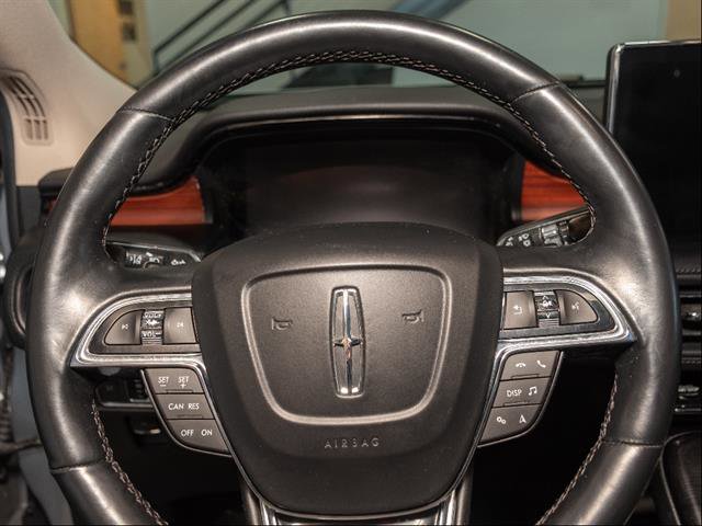 Used 2021 Lincoln Nautilus Reserve AWD/4WD image 13