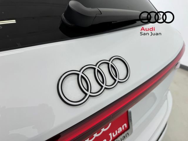 Used 2025 Audi Q6 e-tron Premium w/ Convenience Package RWD image 12