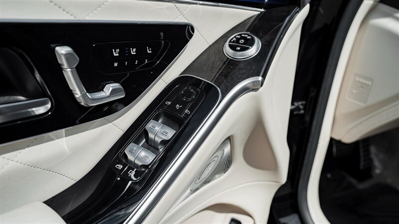 Used 2022 Mercedes-Benz S 500 4MATIC image 27