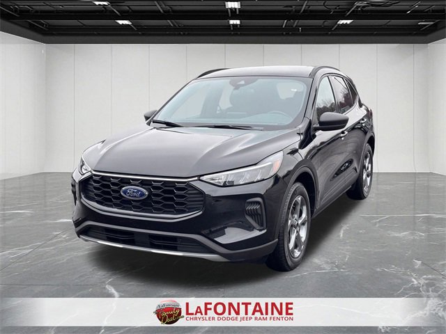 Used 2025 Ford Escape ST-Line image 1