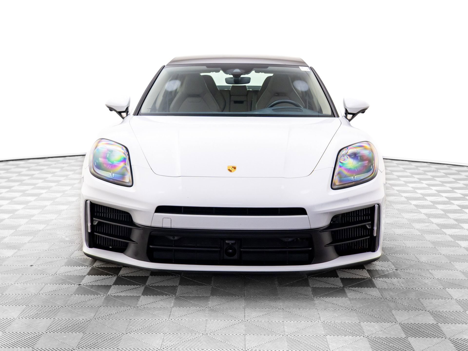 Certified 2024 Porsche Panamera 4 image 9