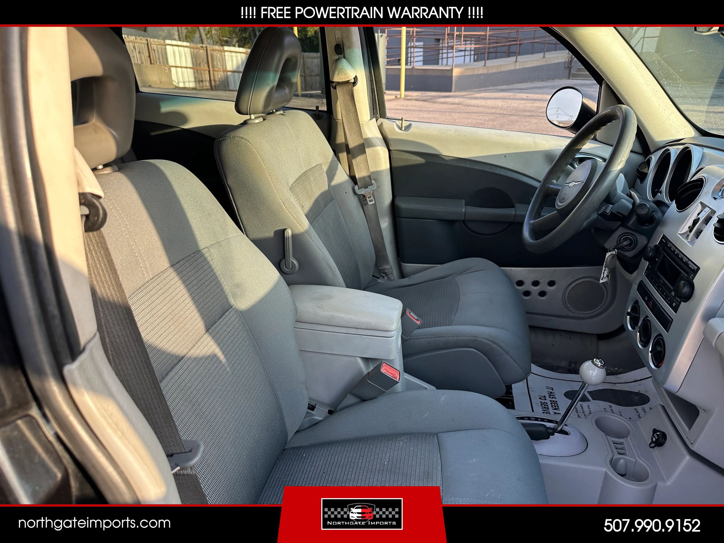 Used 2009 Chrysler PT Cruiser Touring FWD image 17