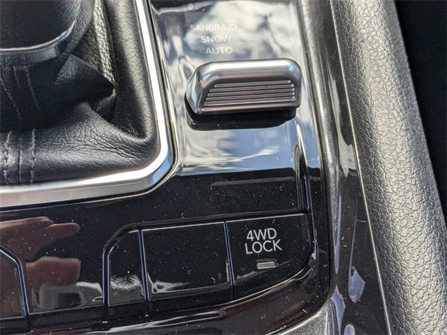 New 2024 Jeep Compass Sport image 24