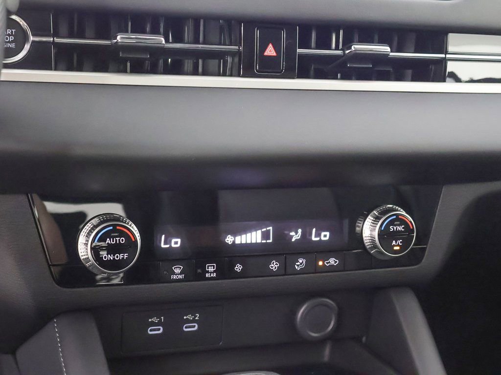 New 2026 Mitsubishi Outlander ES FWD image 45