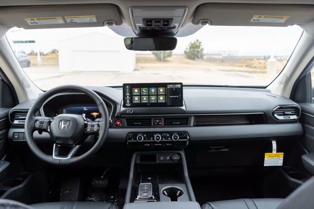 New 2026 Honda Pilot Touring image 16
