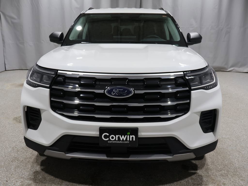 Used 2025 Ford Explorer Active image 7
