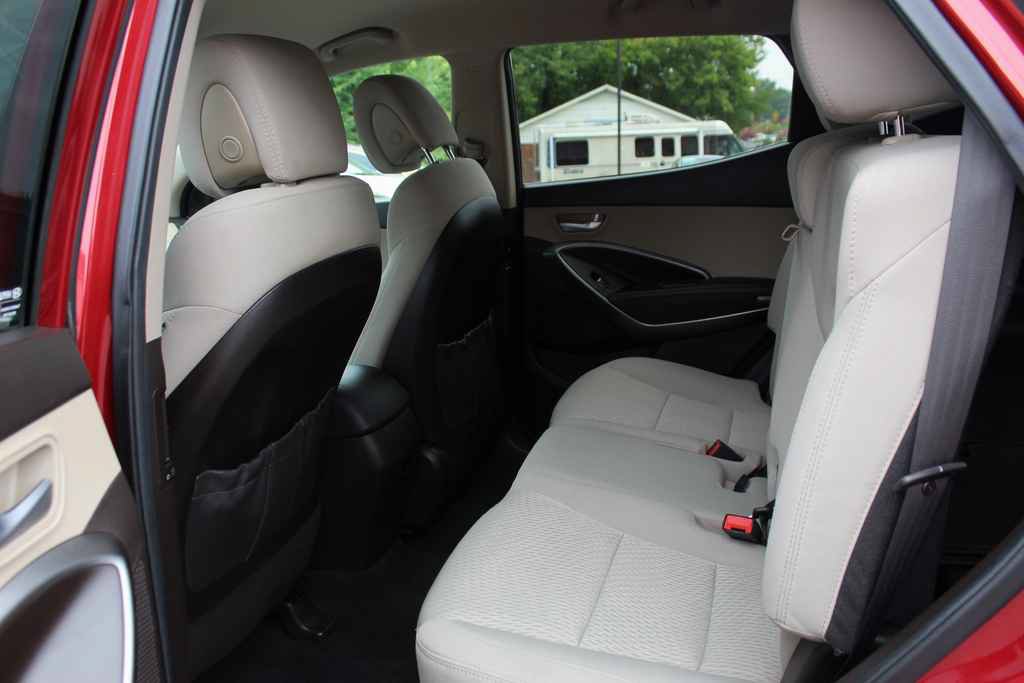 Used 2017 Hyundai Santa Fe Sport AWD/4WD image 26