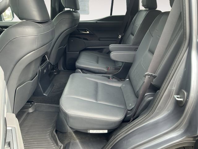 Used 2024 Lexus GX 550 w/ Accessory Package (Z1) AWD/4WD image 13
