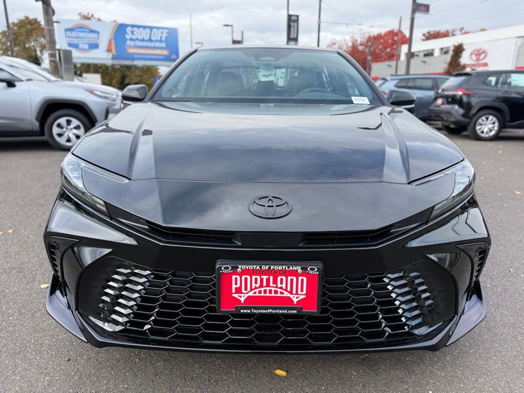 New 2026 Toyota Camry Hybrid image 3