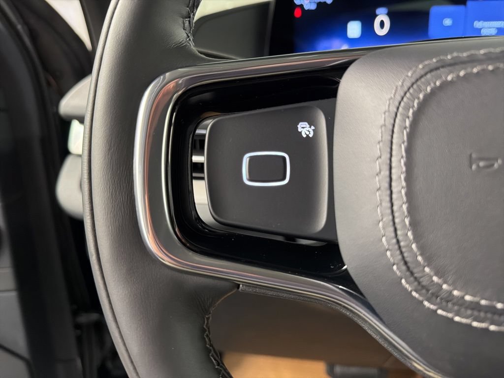 New 2026 Lincoln Navigator Premiere AWD/4WD image 19