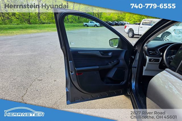 Used 2023 Ford Escape Active AWD/4WD image 13