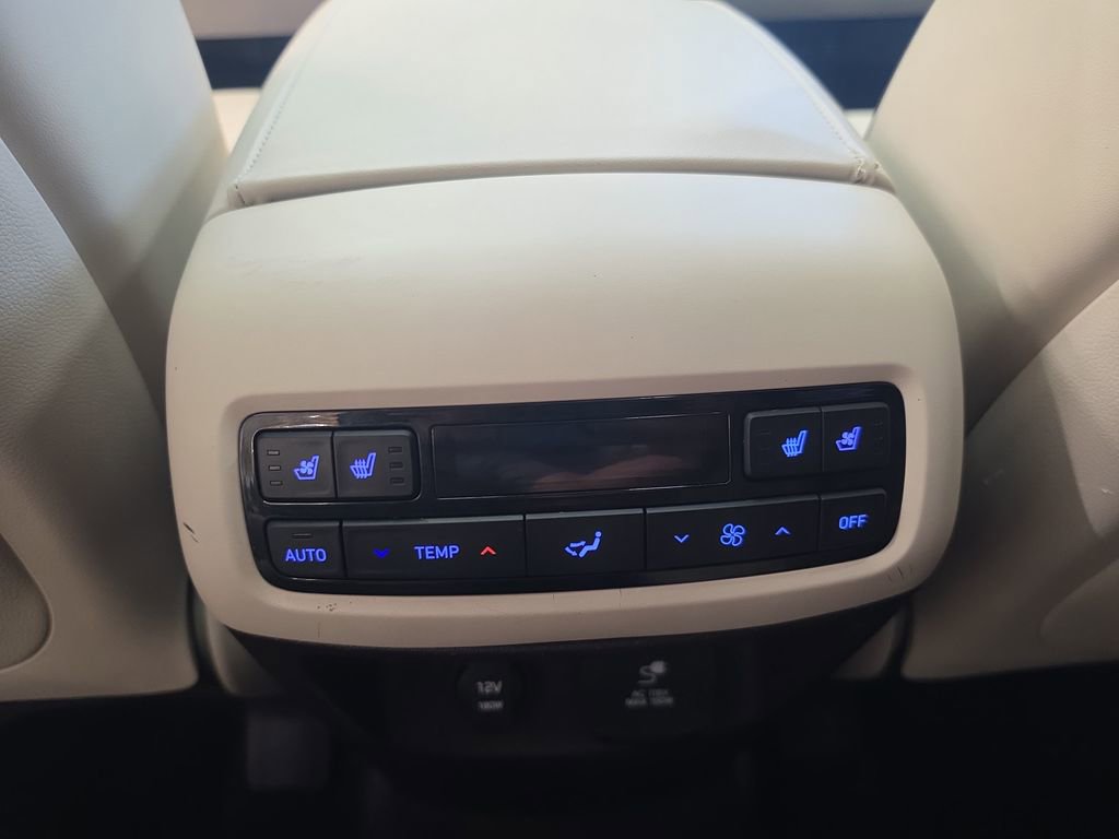 Used 2020 Hyundai Palisade Limited image 42