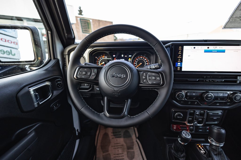 New 2026 Jeep Gladiator Sport AWD/4WD image 25