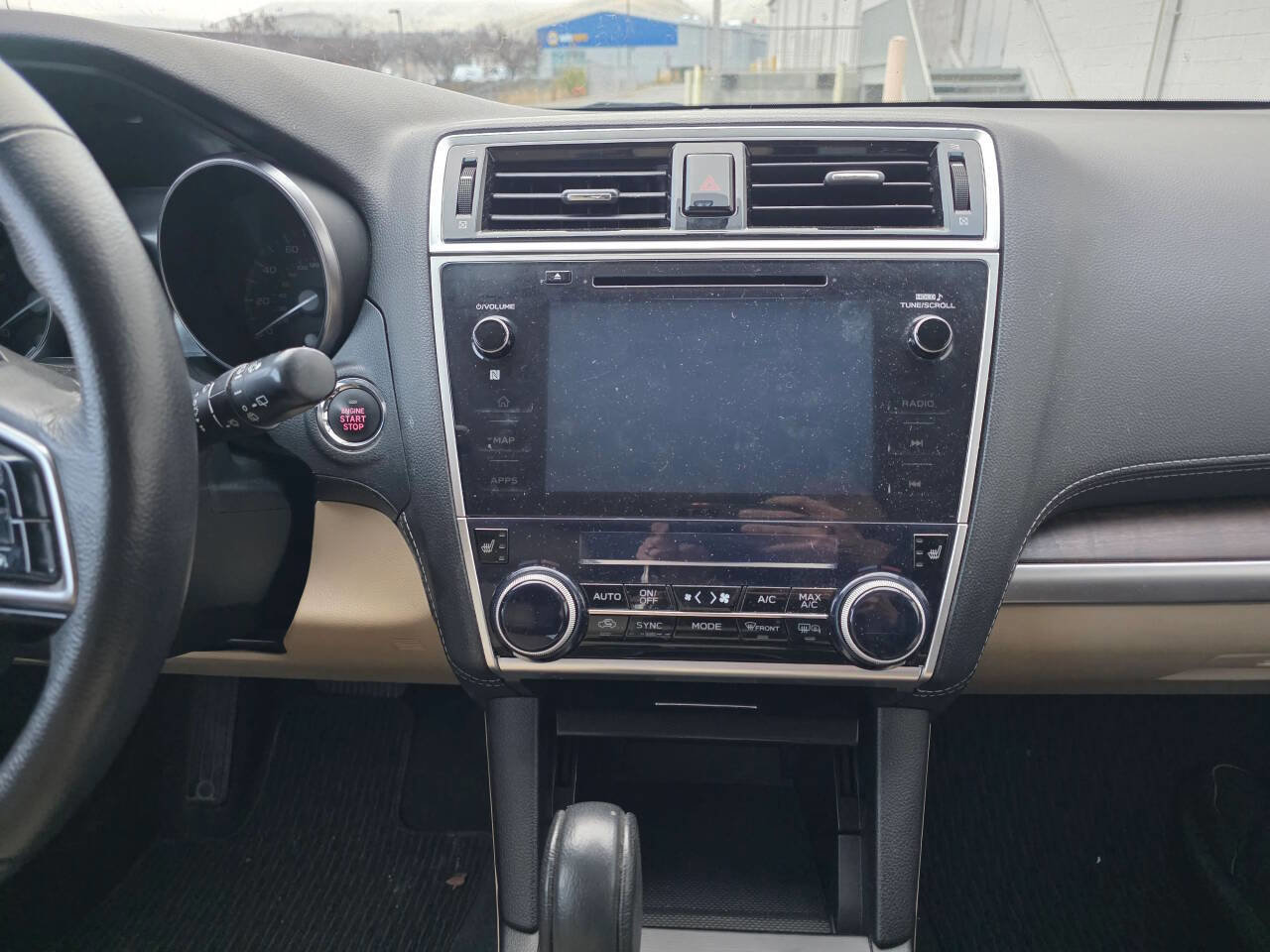 Used 2019 Subaru Outback 2.5i Limited image 6