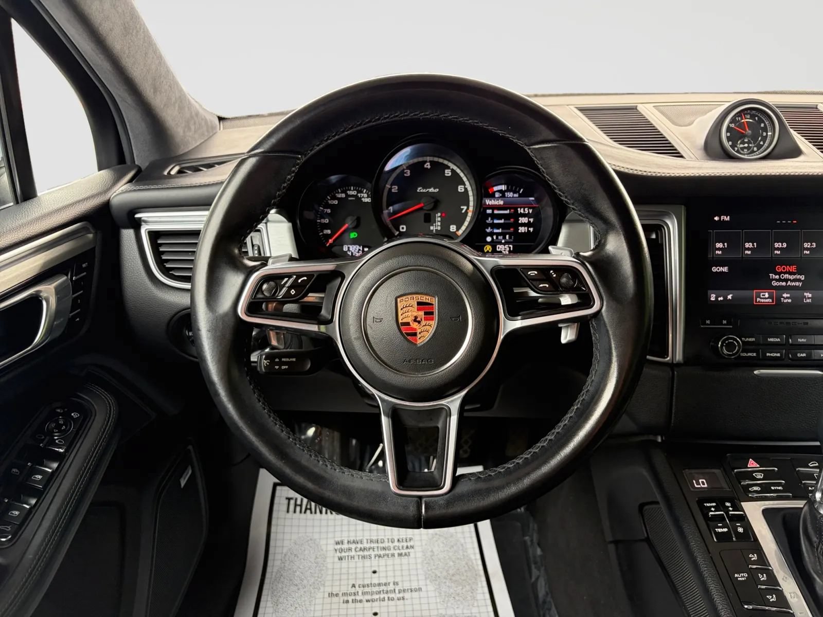 Used 2017 Porsche Macan Turbo AWD/4WD image 29