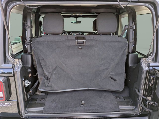 Used 2020 Jeep Wrangler Sport S image 18