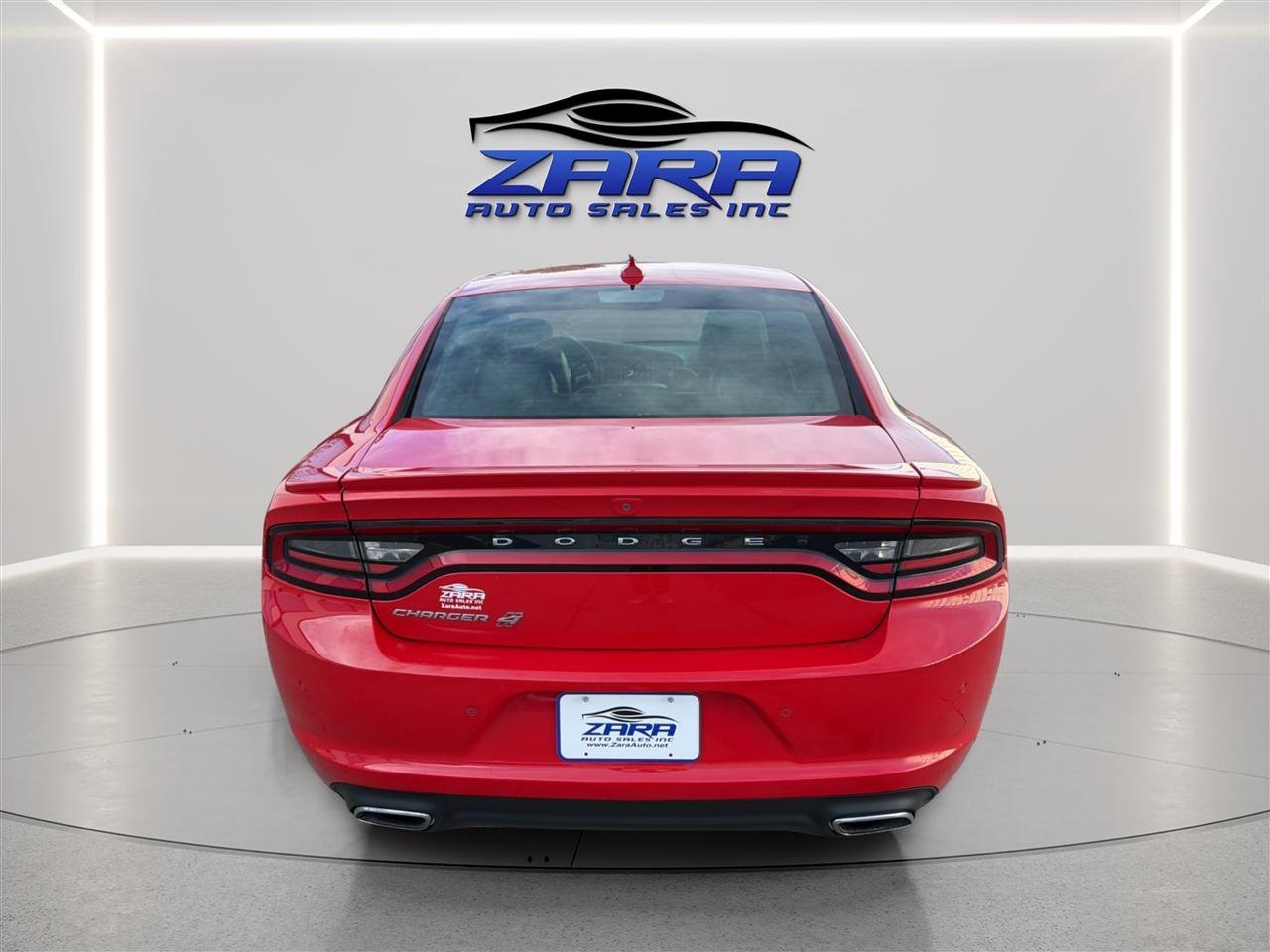 Used 2018 Dodge Charger GT AWD/4WD image 6