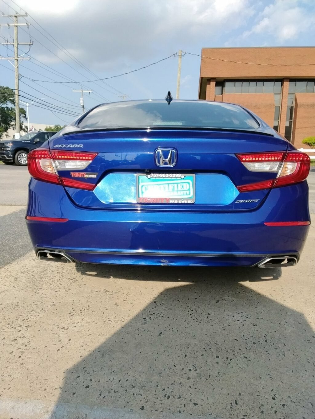 Used 2022 Honda Accord Sport image 3